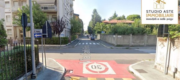 2 rooms Apartment in Legnano, Italy No. 189234 17