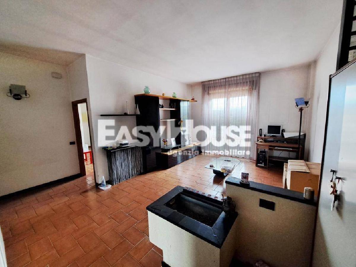 2 غرف نوم شقة في Castiglion Fibocchi, Italy رقم 77646