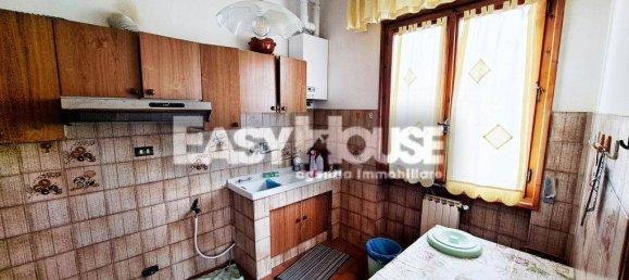 2 غرف نوم شقة في Castiglion Fibocchi, Italy رقم 77646 6