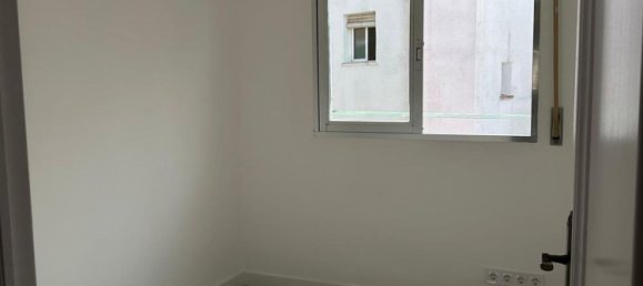 3 bedrooms Apartment in Madrid, Spain No. 169018 39