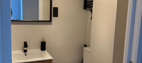 3 bedrooms Apartment in Madrid, Spain No. 169018 11