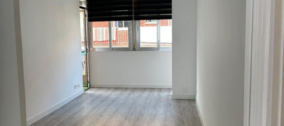 3 bedrooms Apartment in Madrid, Spain No. 169018 21