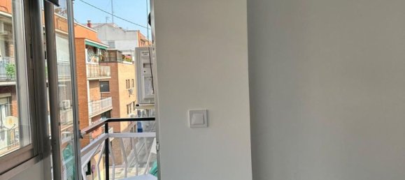 3 bedrooms Apartment in Madrid, Spain No. 169018 29