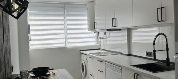 3 bedrooms Apartment in Madrid, Spain No. 169018 4