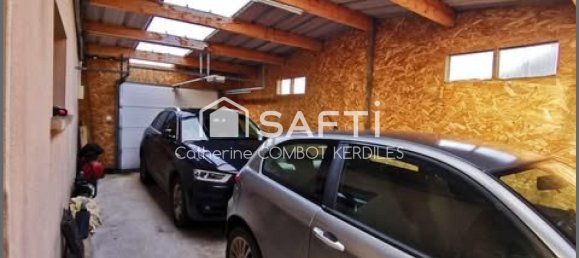 4 bedrooms House in Guiclan, France No. 208326 8