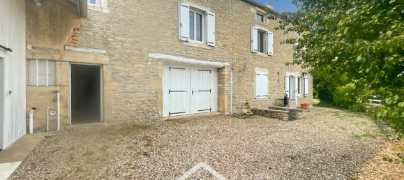 3 Schlafzimmer Haus in Cote-d'Or, France, Nr. 327288 2