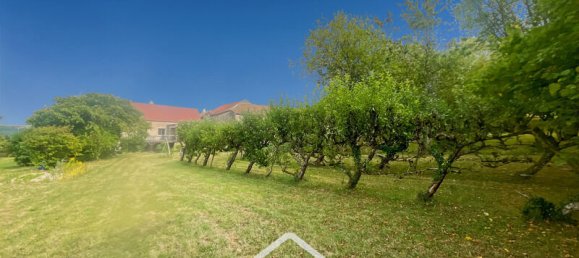 3 Schlafzimmer Haus in Cote-d'Or, France, Nr. 327288 4