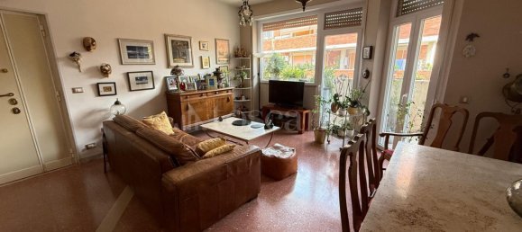 4 rooms Apartment in Rome, Italy No. 267400 7