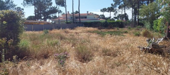 Terreno en Almada, Portugal 1500 m² No. 76646 3