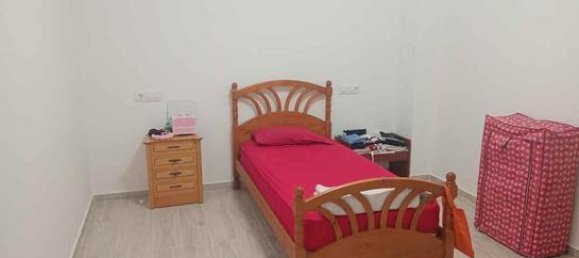3 bedrooms Apartment in Alzira, Spain No. 186187 3