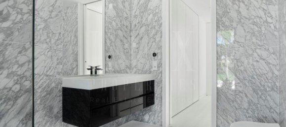 6 bedrooms Villa in Almada, Portugal No. 142354 28