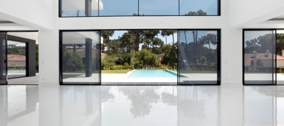 6 bedrooms Villa in Almada, Portugal No. 142354 6