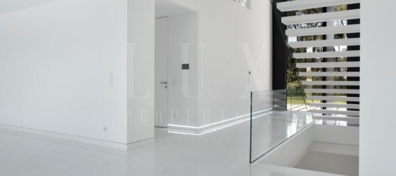 6 bedrooms Villa in Almada, Portugal No. 142354 34