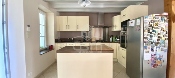 3 Schlafzimmer Haus in Esvres, France, Nr. 250846 5