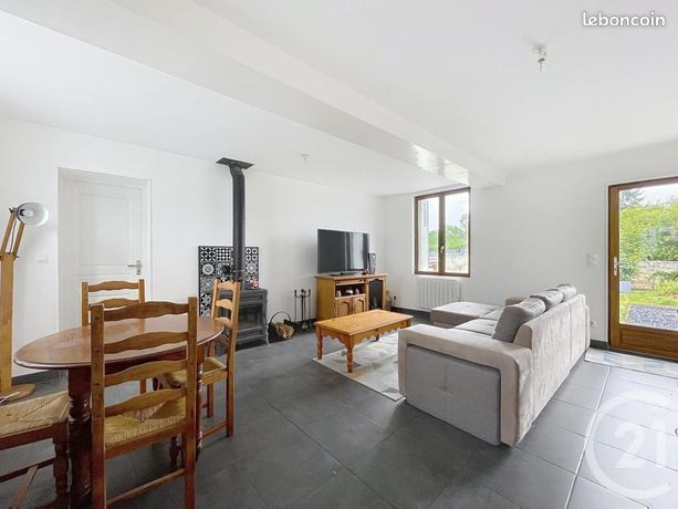 3 bedrooms House in Jaulzy, France No. 310281