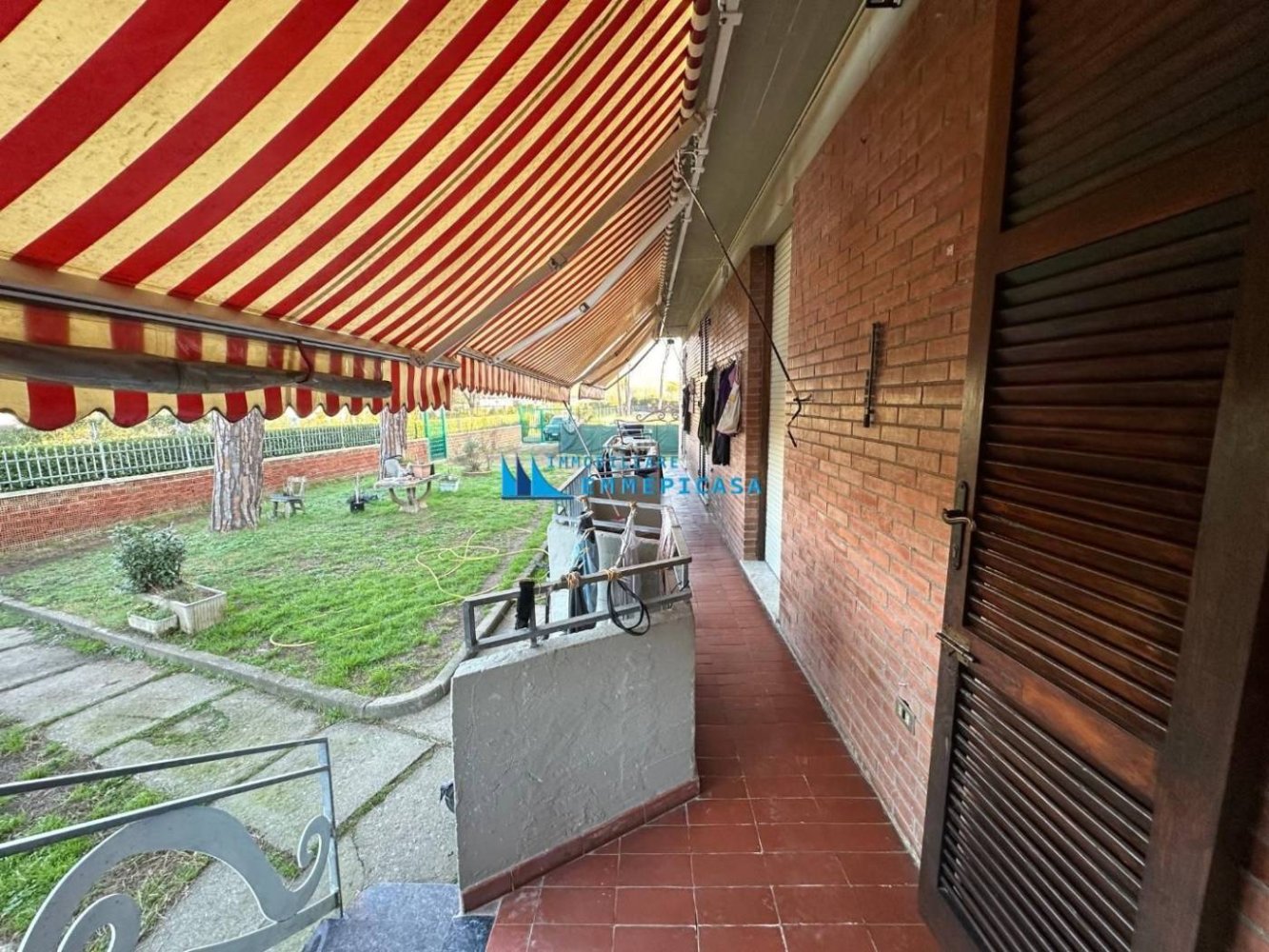 2 Schlafzimmer Wohnung in Massa, Italy, Nr. 188990