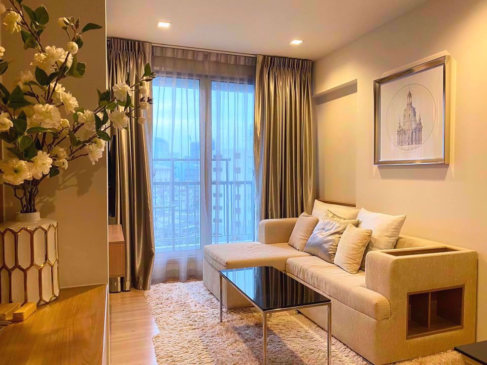 1 bedroom Condo in Rhythm Sathorn - Narathiwas Railay Beach, Thailand No. 29834