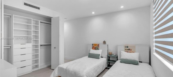 3 bedrooms Duplex for rent in Miami, Miami-Dade, Florida, USA № 615056 8
