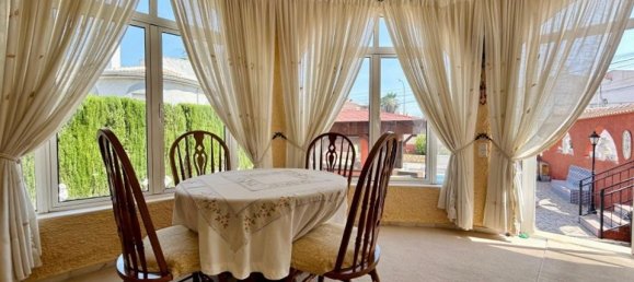 3 chambres Villa à Torrevieja, Spain No. 188291 10