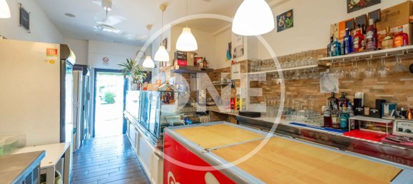 150m² Commercial property in Pomezia, Italy No. 315406 15