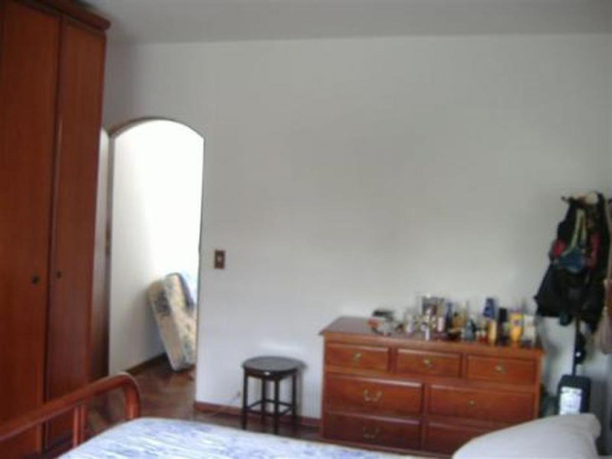 Casa de 3 dormitorios en Sao Paulo, Brazil No. 476036