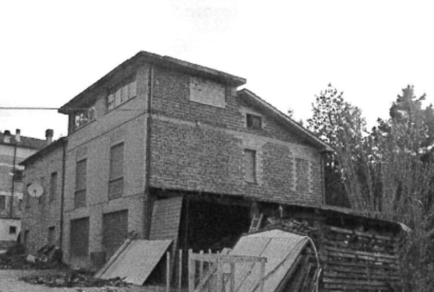 10غرفة شقة في Amandola, Italy رقم 286251