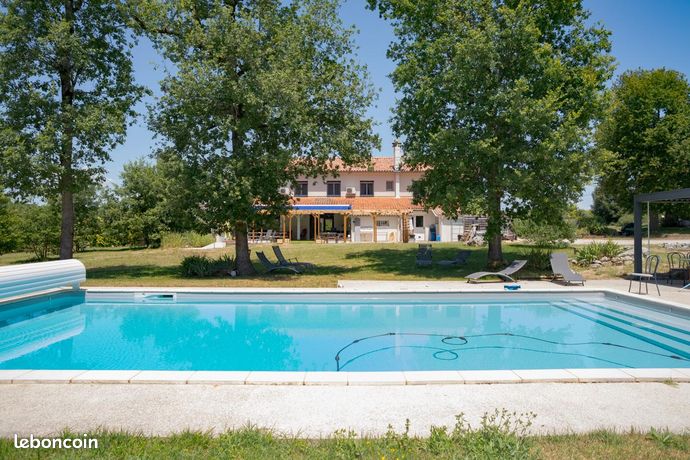 12 bedrooms House in Montauban, France No. 311015