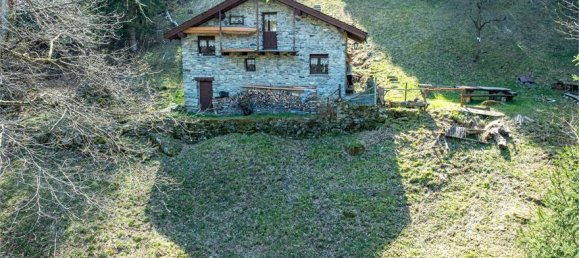 2 bedrooms House in Prata Camportaccio, Italy No. 377702 15