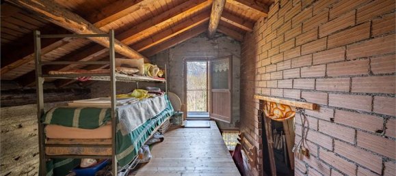 2 bedrooms House in Prata Camportaccio, Italy No. 377702 17