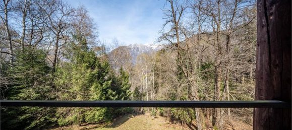 2 bedrooms House in Prata Camportaccio, Italy No. 377702 8