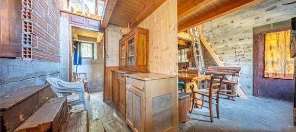 2 bedrooms House in Prata Camportaccio, Italy No. 377702 28