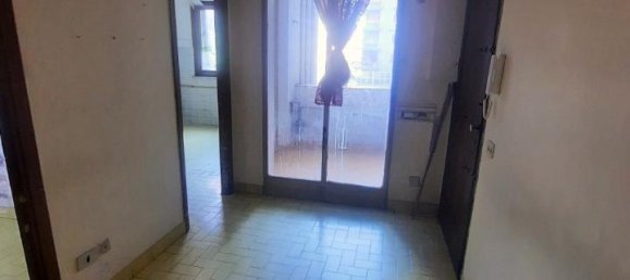 6 rooms Apartment in Palermo, Italy No. 15572 10