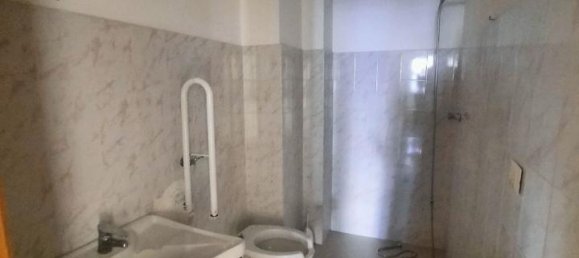 6 rooms Apartment in Palermo, Italy No. 15572 16