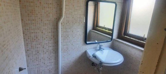 6 rooms Apartment in Palermo, Italy No. 15572 15