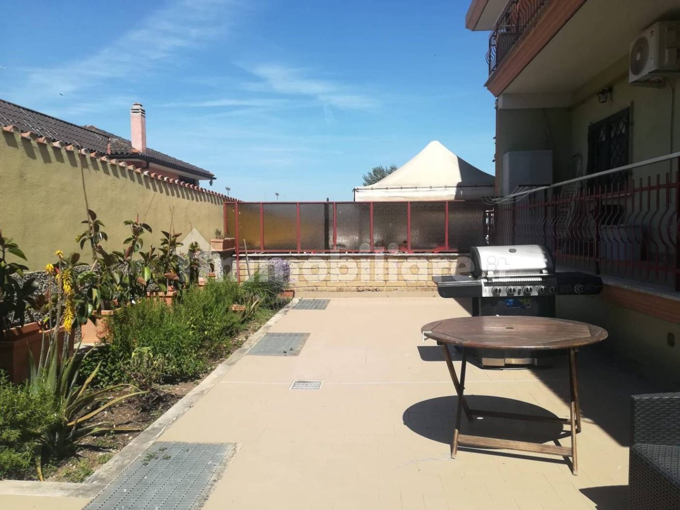 Квартира с 1 спальней в Рим, Италия № 267387