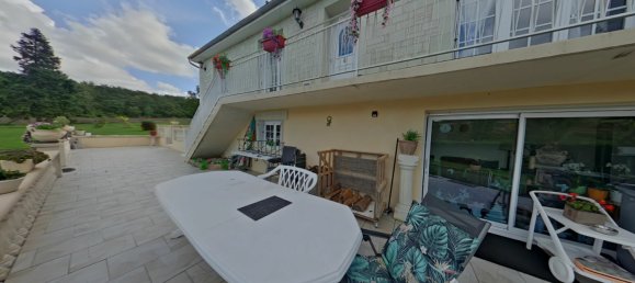 3 bedrooms Castles in Candes-Saint-Martin, France No. 155261 11