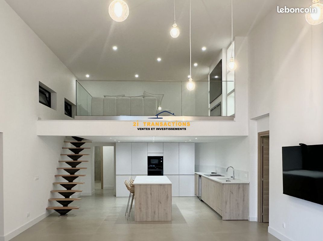 3 غرف نوم منزل ذو طابقين في Saint-Chamond, France رقم 342519