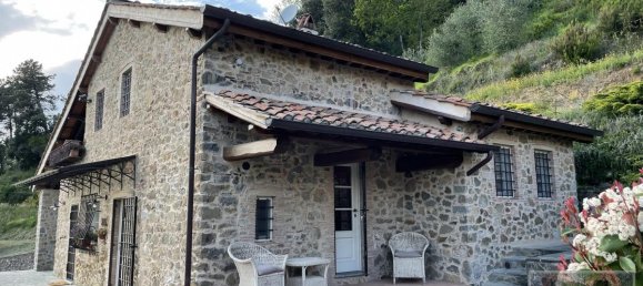 5 Schlafzimmer Haus in Pescaglia, Italy, Nr. 273 5
