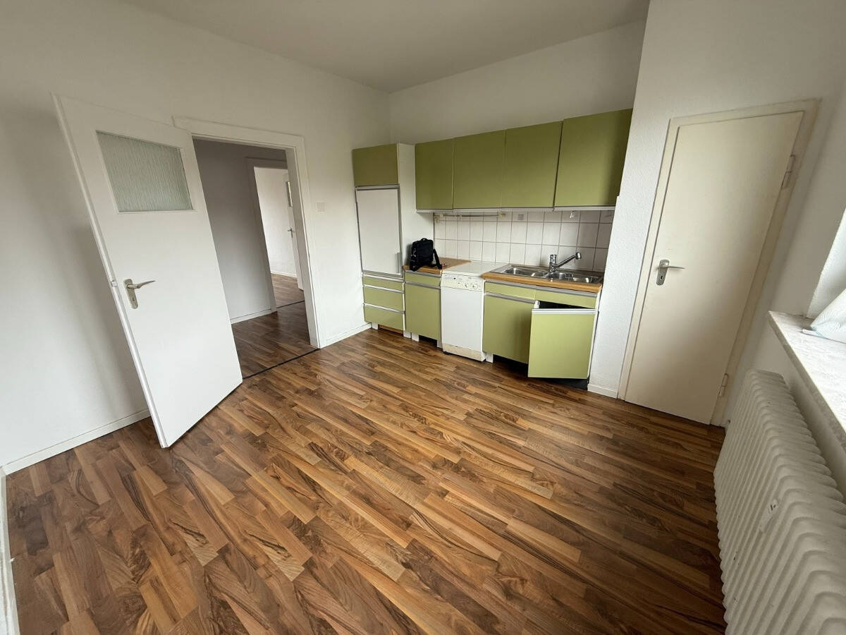 Квартира с 3 комнатами в Вильгельмсхафен, Германия № 295745