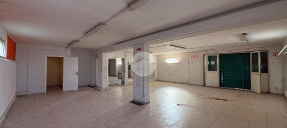 Studio in Torre del Greco, Italy, Nr. 33935 14