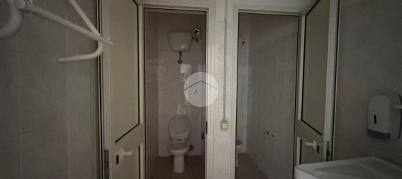 Studio in Torre del Greco, Italy, Nr. 33935 16