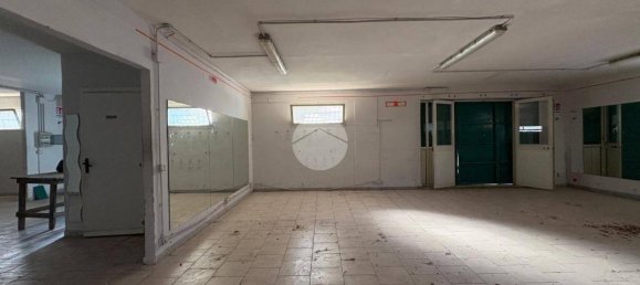 Studio in Torre del Greco, Italy, Nr. 33935 10