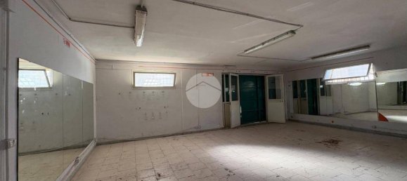 Studio in Torre del Greco, Italy, Nr. 33935 20