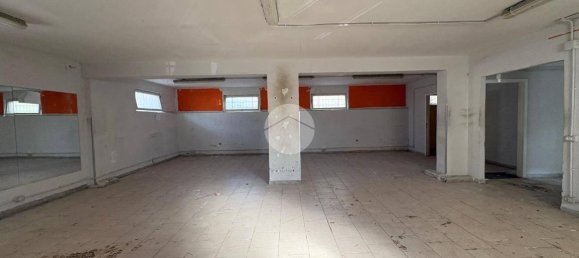 Studio in Torre del Greco, Italy, Nr. 33935 7