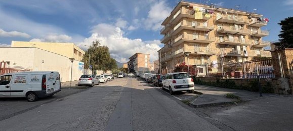 Studio in Torre del Greco, Italy, Nr. 33935 3