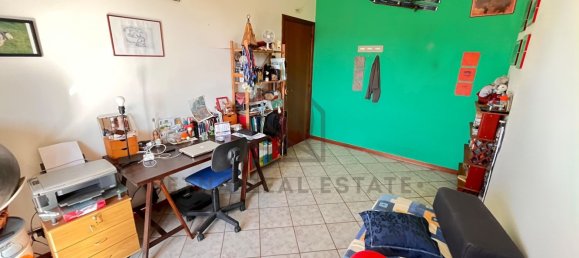 4-Zimmer Wohnung in Valverde, Italy, Nr. 177080 13