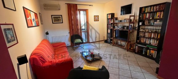 4-Zimmer Wohnung in Valverde, Italy, Nr. 177080 14