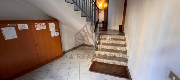 4-Zimmer Wohnung in Valverde, Italy, Nr. 177080 19