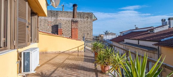 3غرفة شقة في Canino, Italy رقم 157671 4