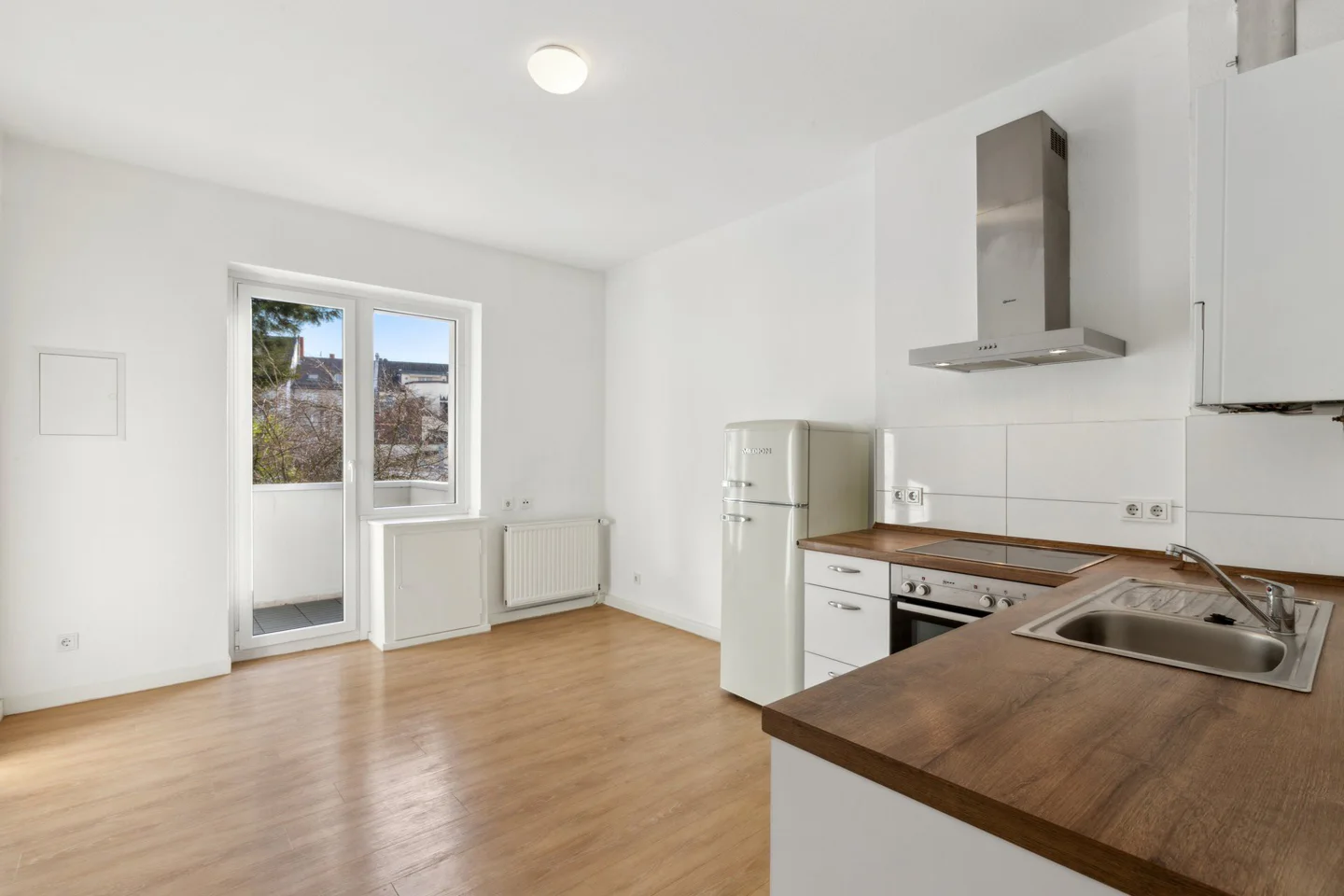 Apartamento de 1 dormitorio en Dusseldorf, Germany No. 38623